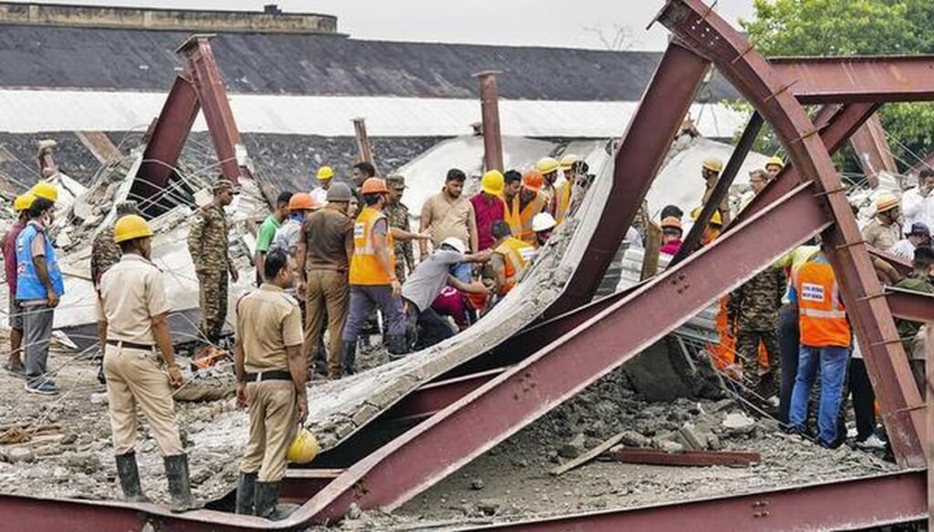 তারাতলা গোডাউন ধস