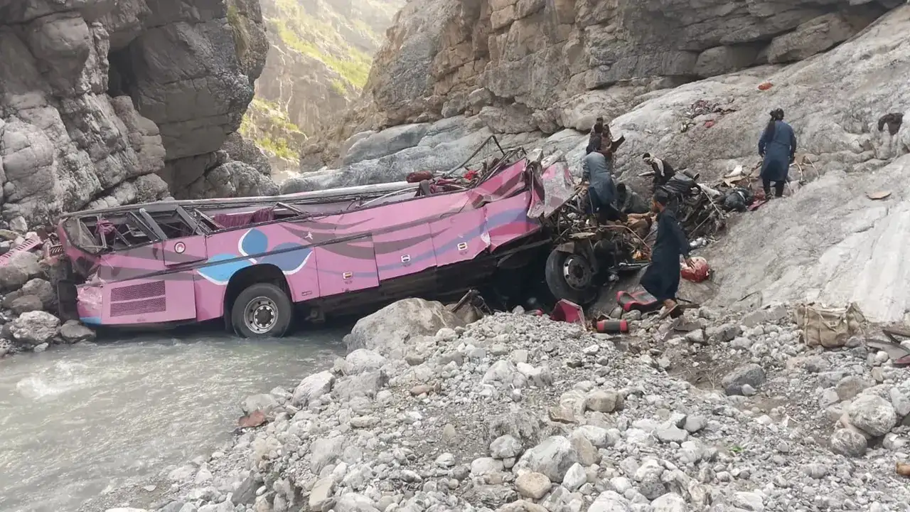 Pakistan Bus Accident 2026